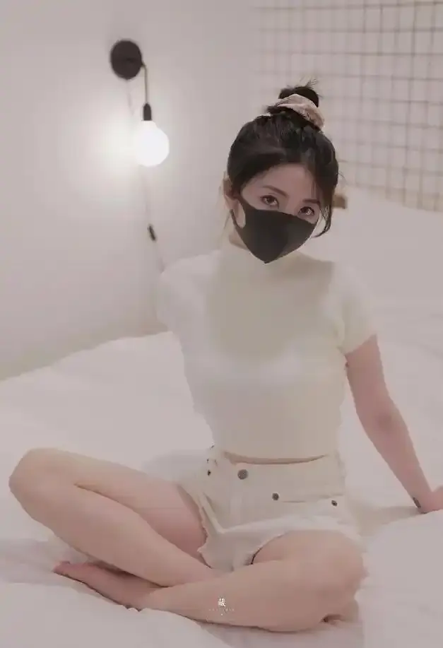 《玩偶姐姐愚人节特辑可爱娃娃》无删减观看-HD中字-VS影院《玩偶姐姐愚人节特辑可爱娃娃》全集