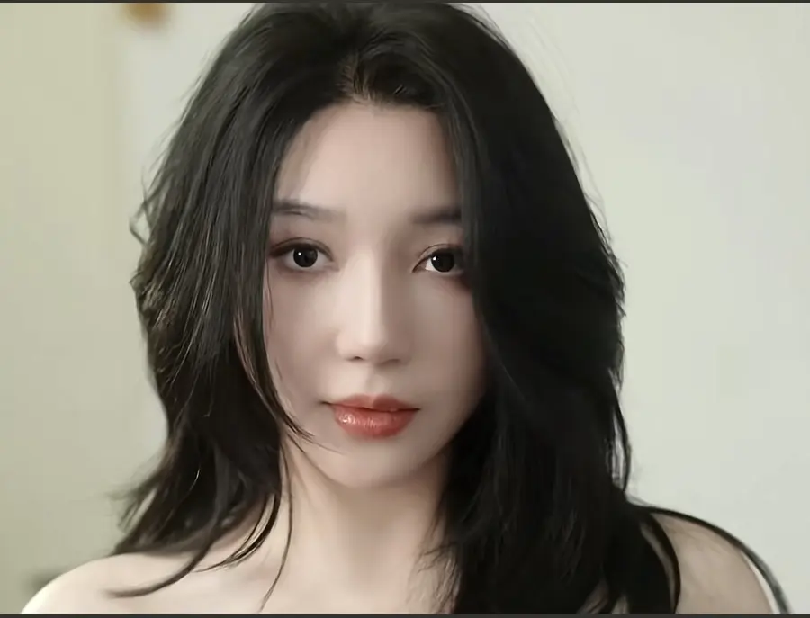 哔哩哔哩在线观看《三人行》无删减完整版 - eily教母三部曲精彩不断 - 畅享《三人行》全集