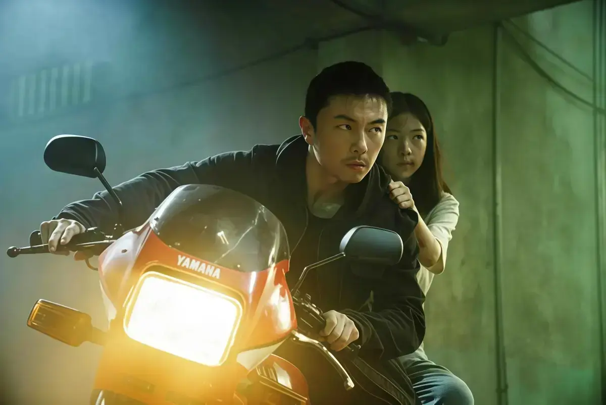 动作片《火遮眼》谢苗主演，4K超清无删减HD中字免费在线看 - 《火遮眼》全片高清播放 - 电影《火遮眼》资源获取