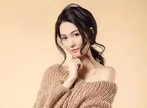 全网首发《海角大神披风少年》全季无码观看 - 聚焦海角社区神秘事件 - 2026高清《海角大神披风少年》在线畅览